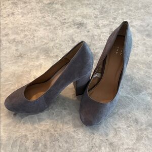 Chic grey Suede Women's Heels
